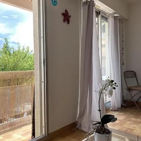 Apartment Bleu Soleil - 23 M2 - Balcon - Port Et Plages